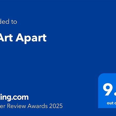 M Art Apart Sofia Luaran gambar